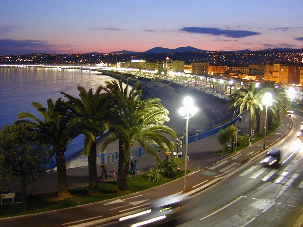 <b>Cannes</b>, Francia: La Guía Definitiva para Turistas - Qué mar es el de Cannes cannes francia turismo - Qué mar es el de Cannes