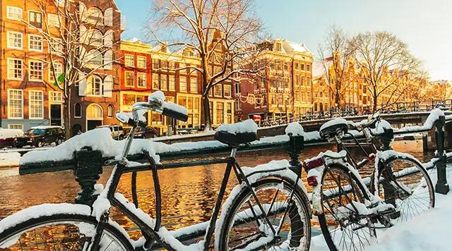 Ámsterdam en Invierno: Guía Completa para tu Viaje - Qué mes hace más frío en Ámsterdam amsterdam turismo invierno - Qué mes hace más frío en Ámsterdam
