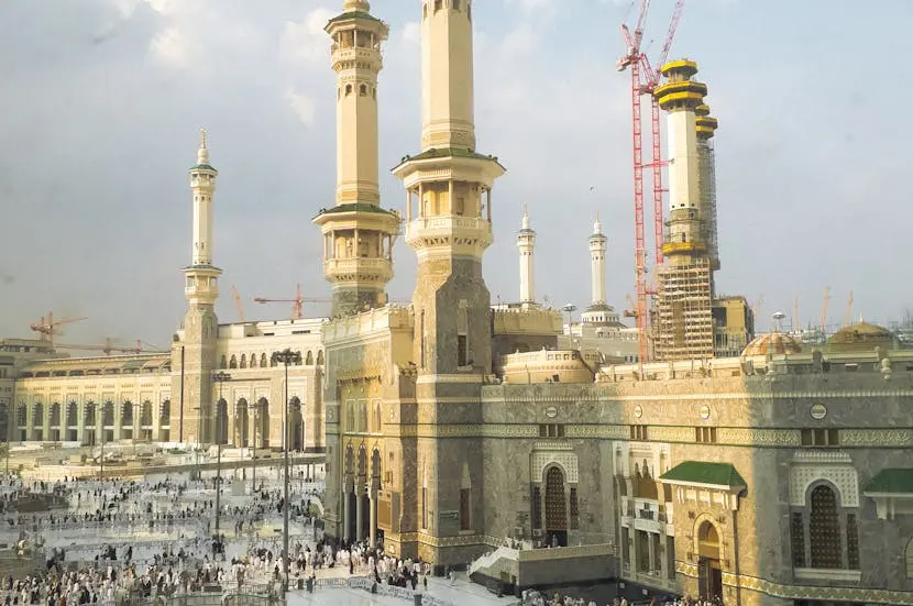 arabia saudita turismo colombia - Qué necesita un colombiano para ir a Arabia Saudí