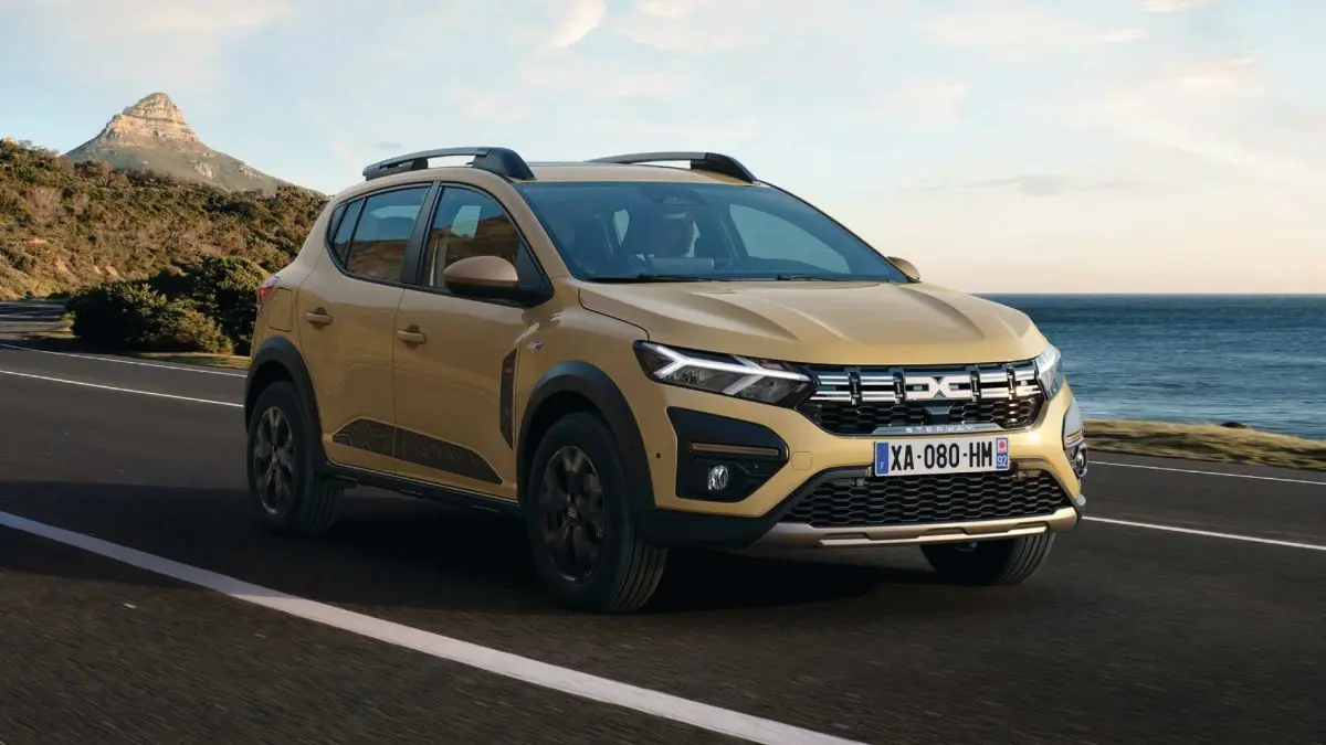 dacia dokker turismo - Qué precio tiene el coche Dacia el más barato