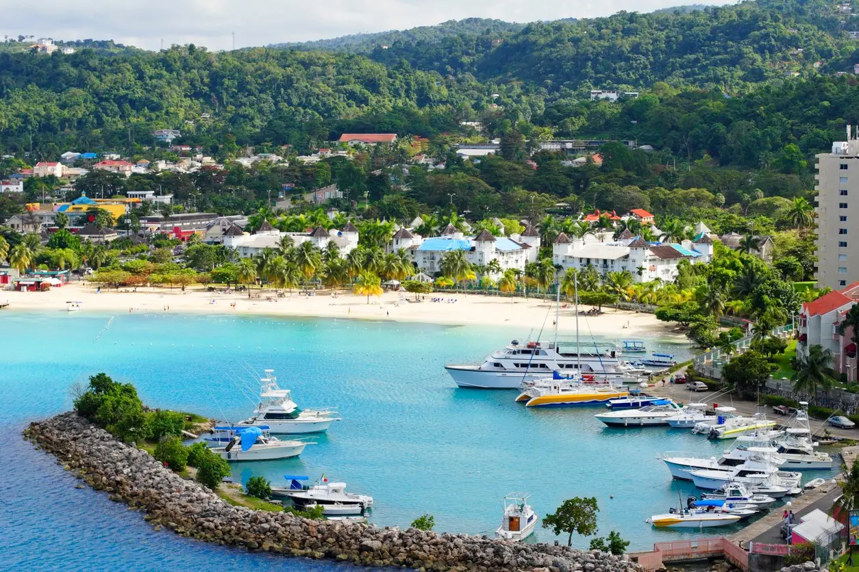 jamaica turismo idioma - Qué raza predomina en Jamaica
