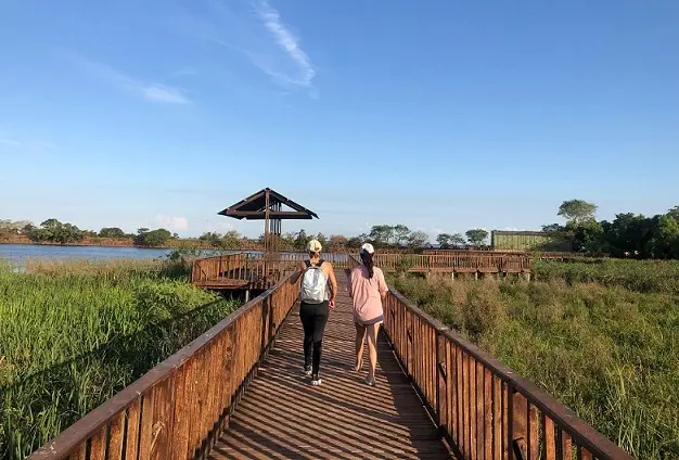 ituzaingo turismo - Qué río pasa por Ituzaingó Corrientes