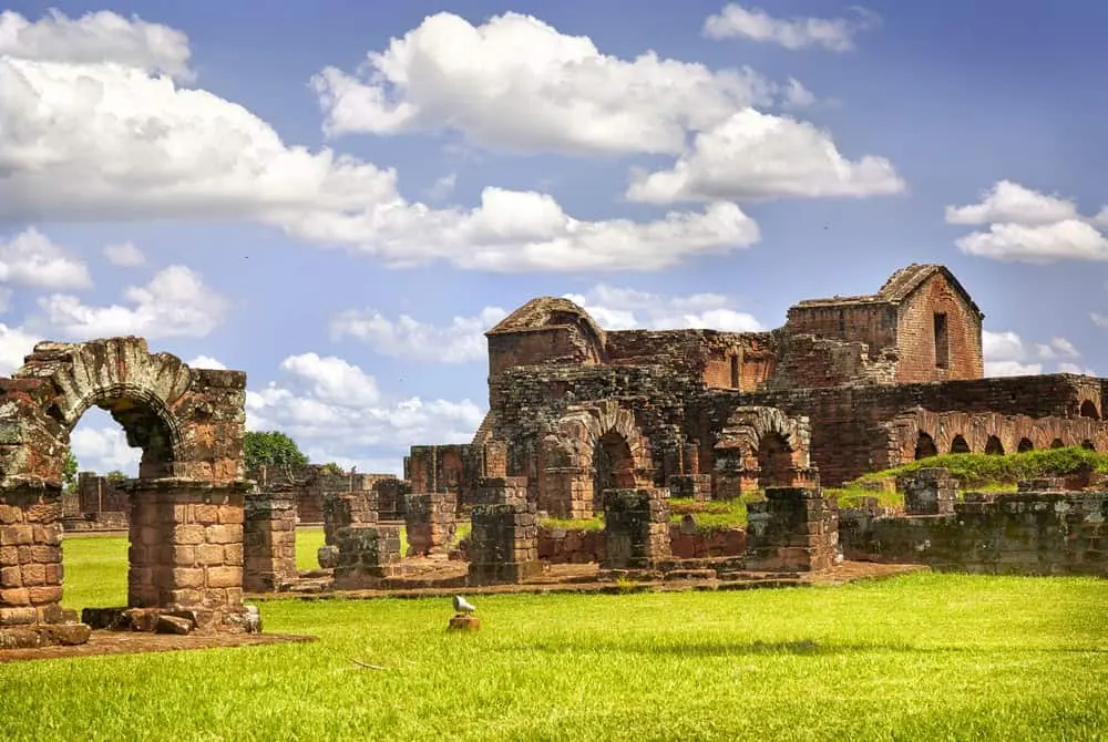 Turismo en Ypacaraí: Una experiencia inolvidable en el corazón de Paraguay - Qué sabemos del lago Ypacaraí acerca del turismo en ypacarai - Qué sabemos del lago Ypacaraí
