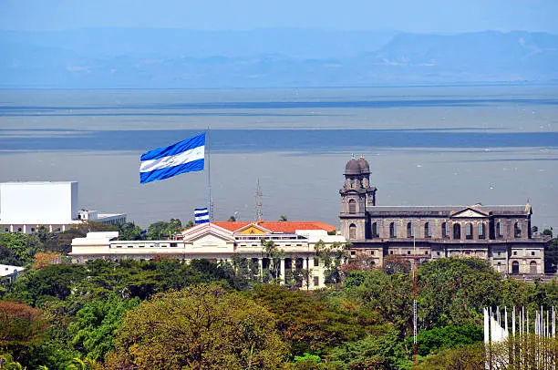Bandera de Nicaragua: Símbolo patrio y atractivo turístico - Qué se celebra hoy 14 de julio en Nicaragua nicaragua bandera turismo - Qué se celebra hoy 14 de julio en Nicaragua