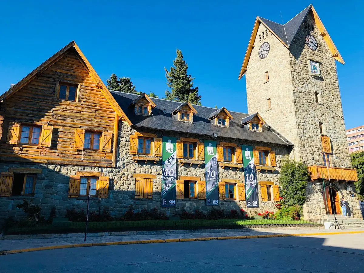 Centro Cívico Bariloche: Turismo, Historia y Atracciones - Qué se hace en el Centro Cívico de Bariloche centro civico bariloche turismo - Qué se hace en el Centro Cívico de Bariloche