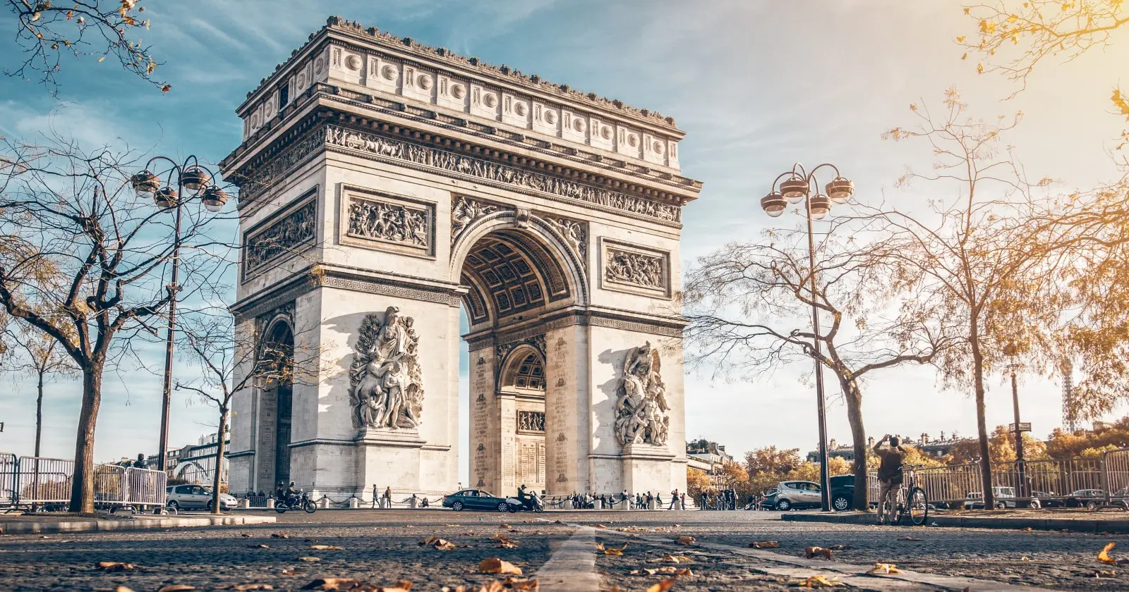 Arco del Triunfo París: Guía Completa para Turistas - Qué se puede hacer en el Arco del Triunfo arco del triunfo paris turismo - Qué se puede hacer en el Arco del Triunfo