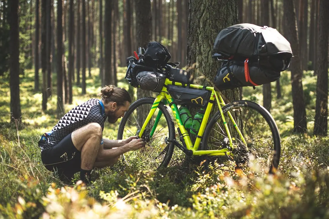 Cicloturismo: Una Guía Completa para el Viajero en Bicicleta - Qué significa bikepacking ciclismo turismo - Qué significa bikepacking