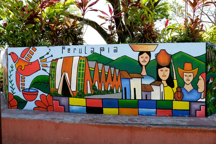 Historia del Turismo en San Bartolomé Perulapía - Qué significa perulapia historia del turismo de san bartolome perulapia - Qué significa perulapia