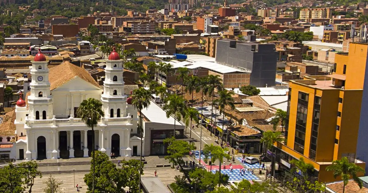 envigado medellin turismo - Qué tal es el barrio Envigado en Medellín