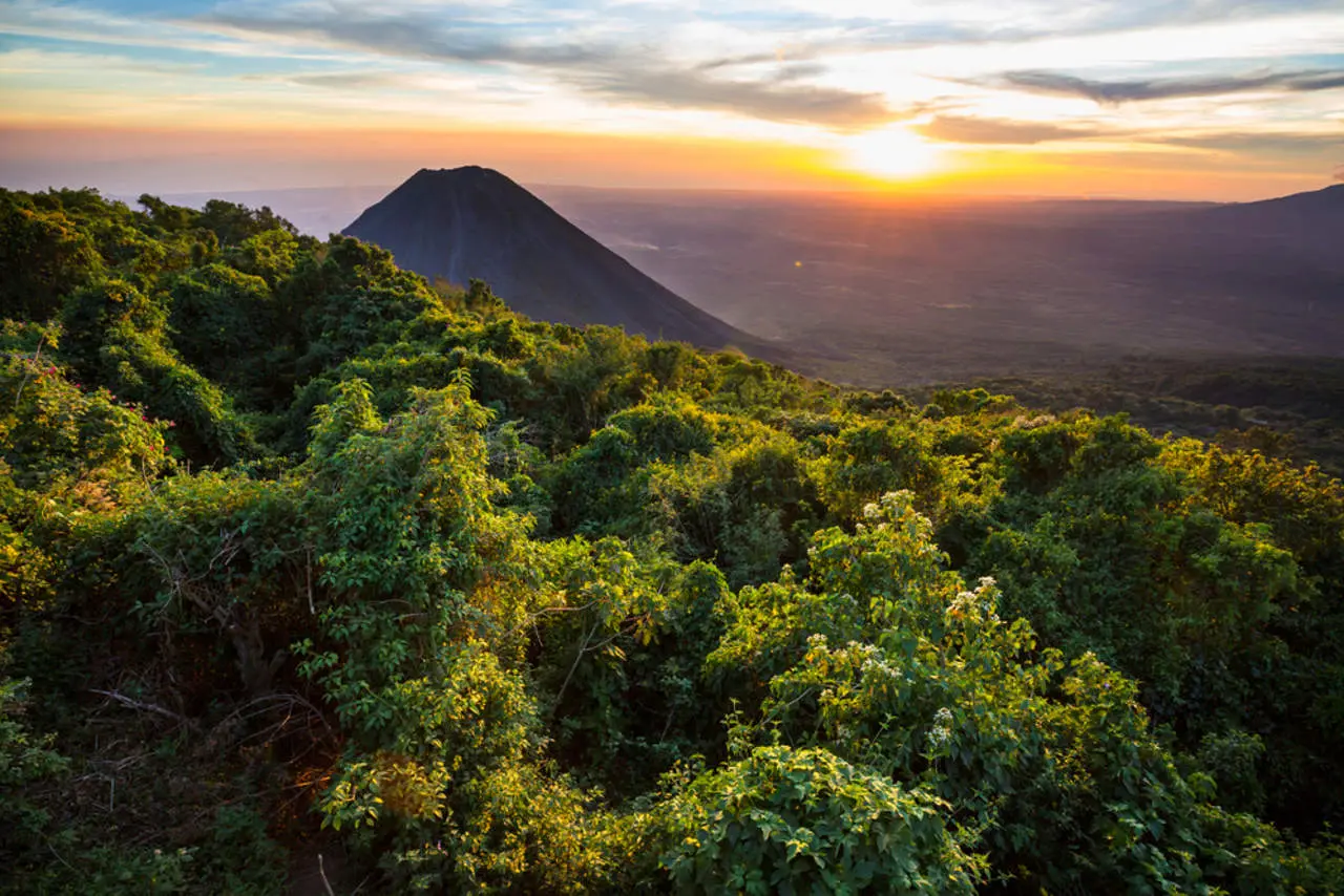 El Salvador: Turismo Seguro - Una Guía Completa - Qué tan seguro es viajar a El Salvador el salvador turismo seguro - Qué tan seguro es viajar a El Salvador