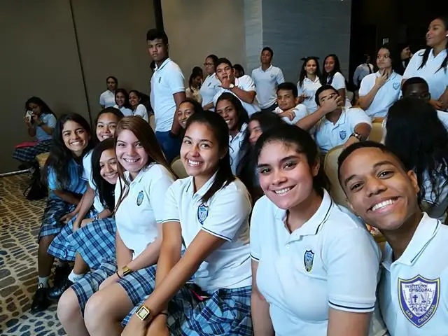 Bachiller en Letras con Énfasis en Turismo: Guía Completa - Qué trabajos hay con bachillerato de letras bachiller en letras con enfasis en turismo - Qué trabajos hay con bachillerato de letras