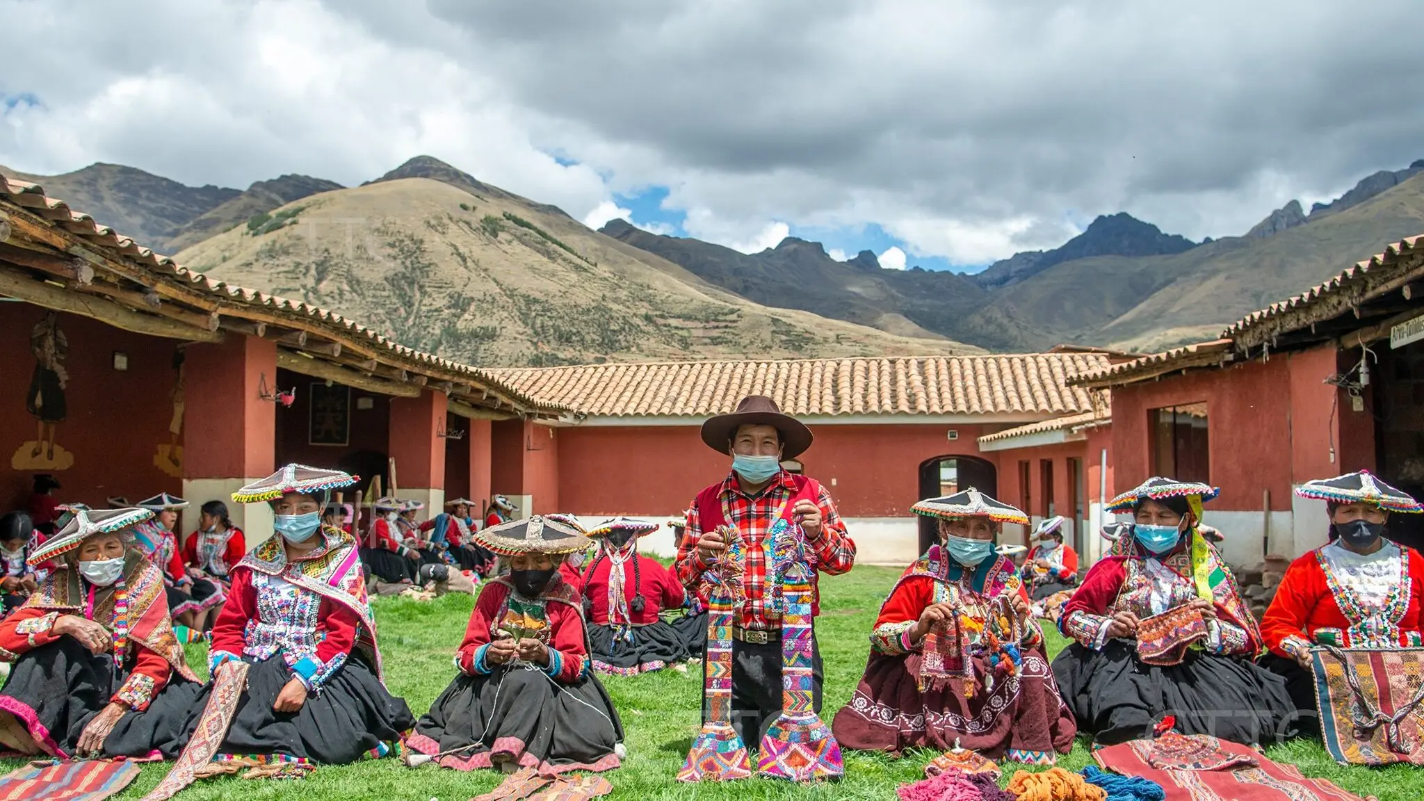 cusco y alrededores turismo vivencial - Qué visitar alrededor de Cuzco