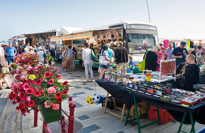 Barfleur: Una joya turística en la costa francesa - Quels sont les jours de marché à Barfleur le turisme de barfleur - Quels sont les jours de marché à Barfleur