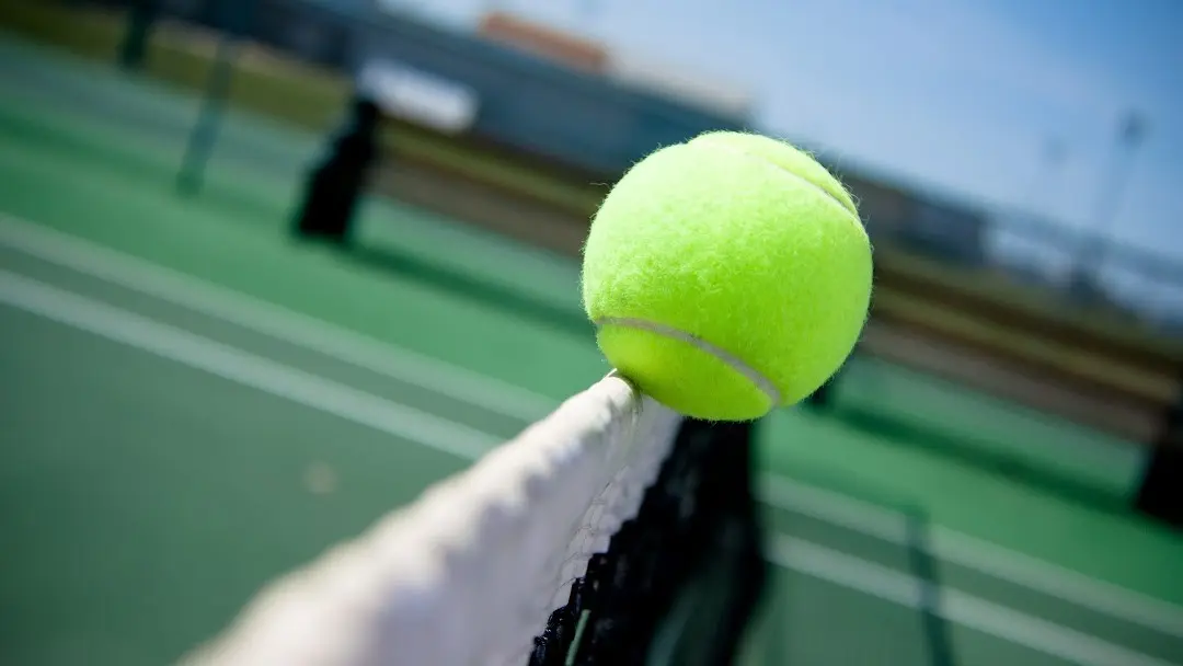 Match Point: Un Análisis del Turismo Oscuro y la Atracción por lo Prohibido - Quién es Henry en Match Point match point turismo - Quién es Henry en Match Point