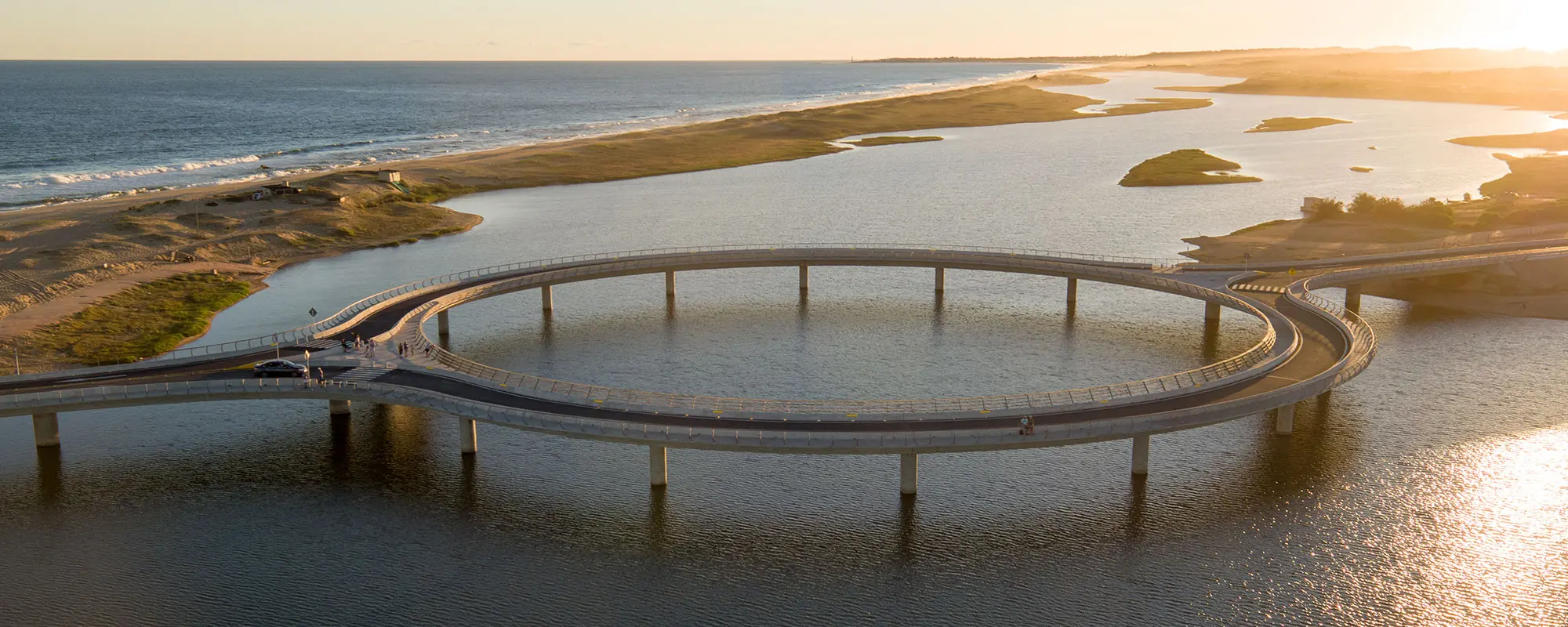 Laguna Garzón: Turismo en un Paraíso Natural Uruguayo - Quién hizo el puente Garzón laguna garzon turismo - Quién hizo el puente Garzón