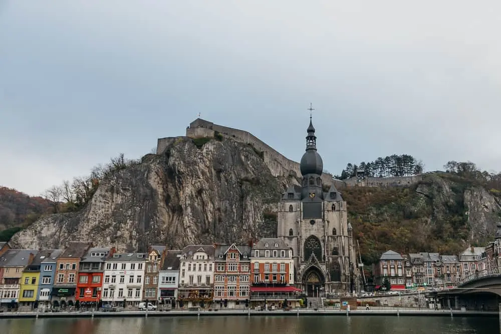 Dinant Turismo: Guía Completa para tu Visita a la Perla del Mosa - Vale la pena visitar Dinant, Bélgica dinant turismo - Vale la pena visitar Dinant, Bélgica