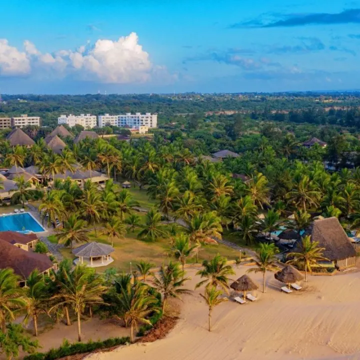 marketing for turism hospitality events - What are the 4 P's of marketing in relation to the hospitality and tourism industry