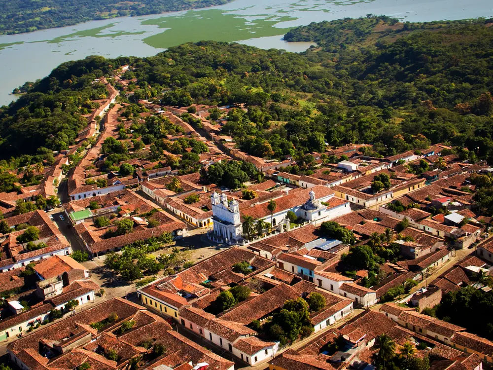 El Salvador: Guía de Turismo Completa con Imágenes y Mapas - What is the colorful city in El Salvador el salvador turismo comsv images maps - What is the colorful city in El Salvador