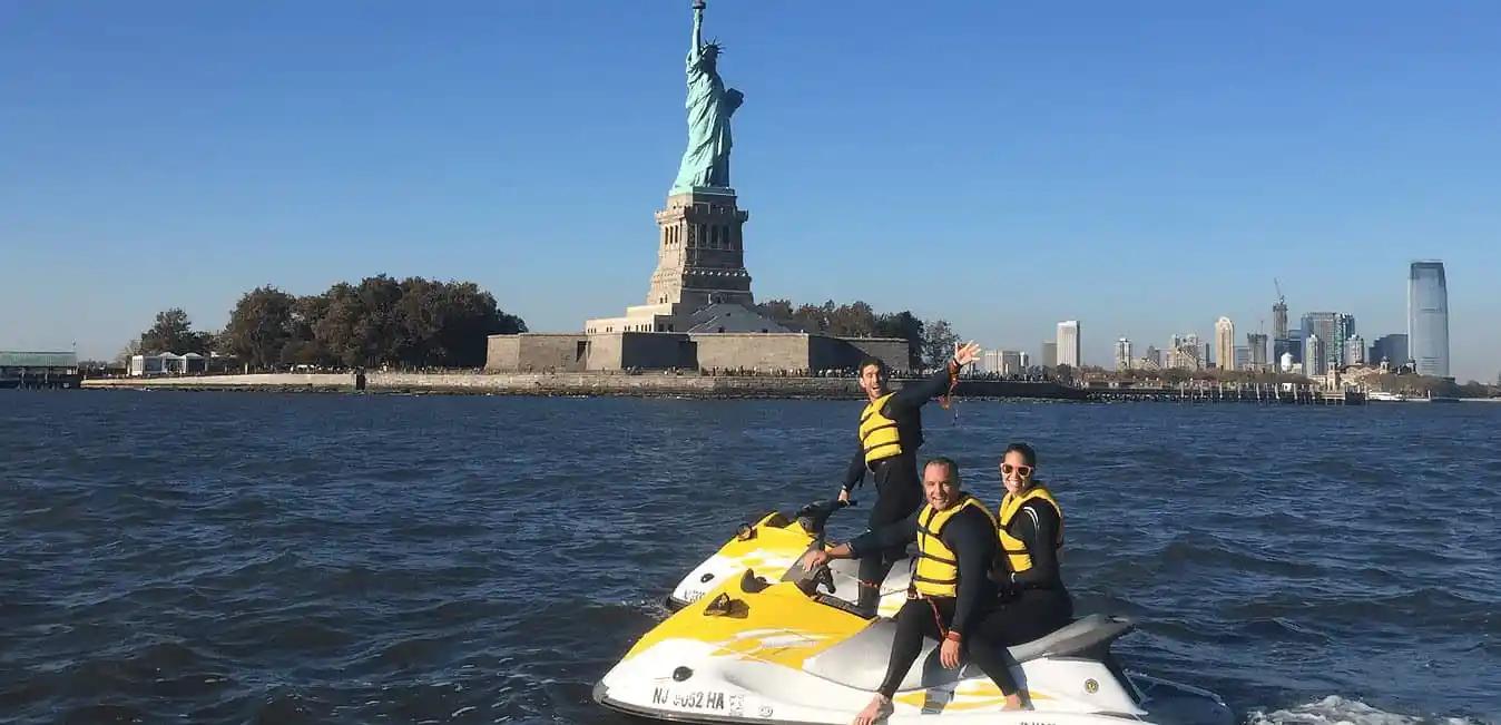 Times Square: La Guía Definitiva para el Turista - What is the number 3 attraction in New York times square turismo - What is the number 3 attraction in New York