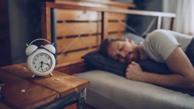 Descubriendo el Turismo del Sueño: Dormir como un bebé, una guía completa - Where did the saying "sleept like a top" come from sleep like turismo - Where did the saying "sleept like a top" come from